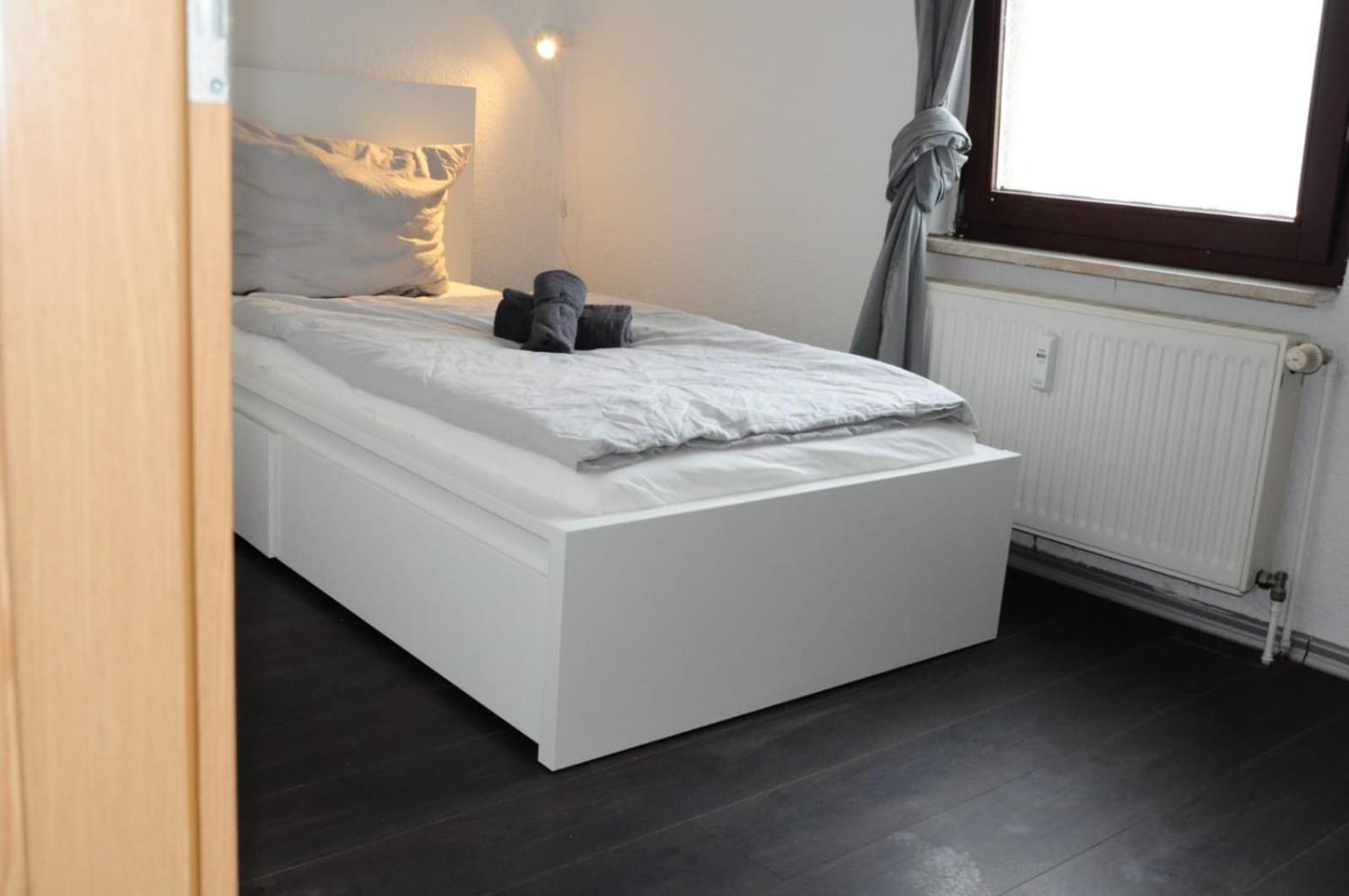 Lehastays - Gruppenapartment Cracau Magdeburg Bagian luar foto