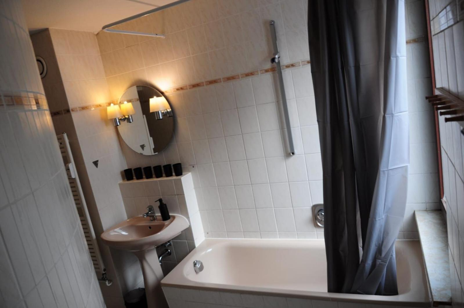 Lehastays - Gruppenapartment Cracau Magdeburg Bagian luar foto