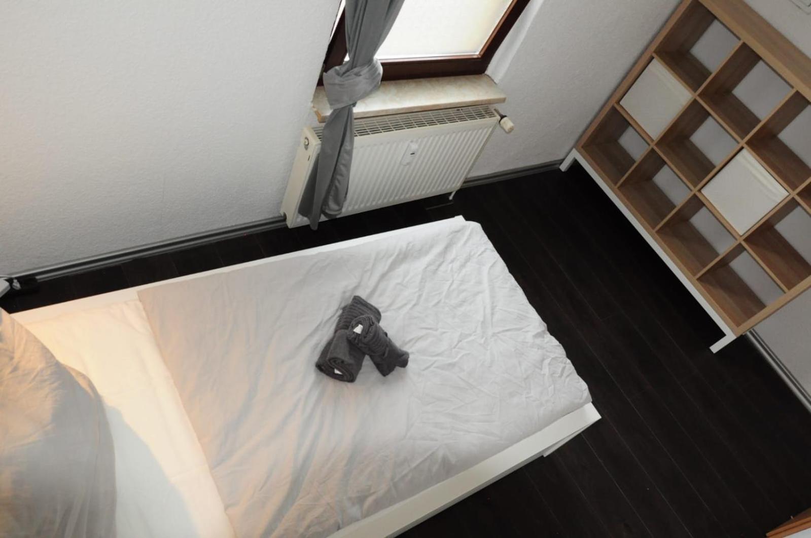 Lehastays - Gruppenapartment Cracau Magdeburg Bagian luar foto