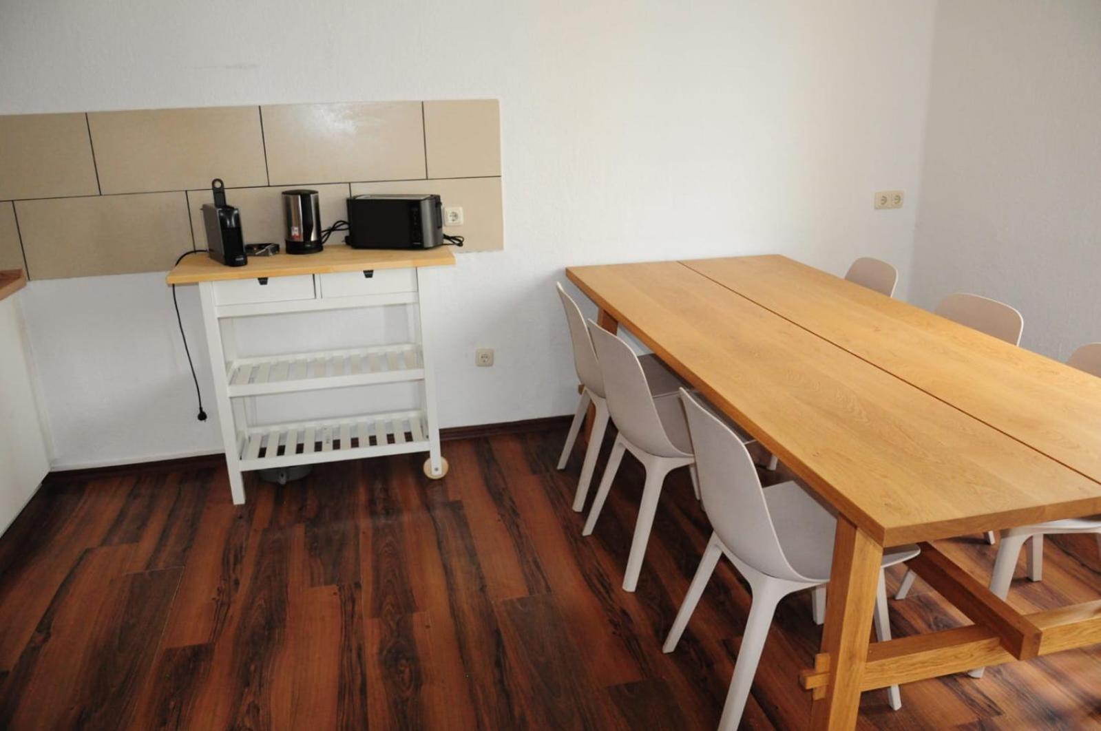 Lehastays - Gruppenapartment Cracau Magdeburg Bagian luar foto